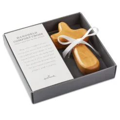 Hallmark popular shop -Hallmark popular shop Comfort Holy Land Wood Cross 1REL2038 02