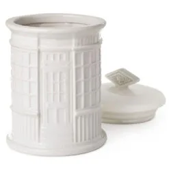 Hallmark Harry Potter™ Honeydukes™ Treat Jar 7 Hallmark Harry Potter™ Honeydukes™ Treat Jar -Hallmark popular shop Harry Potter Honeydukes White Ceramic Jar With Lid 1HPO1050 06