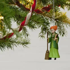 Hallmark Disney Hocus Pocus Winifred Sanderson Ornament -Hallmark popular shop Hocus Pocus Winifred Sanderson Keepsake Ornament 1999QFO5299 02