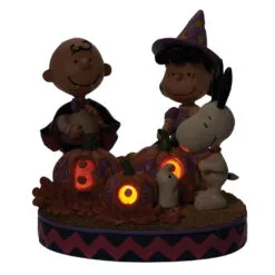 Enesco Jim Shore Peanuts Gang Halloween Figurine With Light, 5.55" 6 Enesco Jim Shore Peanuts Gang Halloween Figurine With Light, 5.55" -Hallmark popular shop Jim Shore Peanuts Halloween Figurine With Light 6013037 02