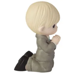 Precious Moments First Communion Kneeling Boy Mini Figurine, 4" 8 Precious Moments First Communion Kneeling Boy Mini Figurine, 4" -Hallmark popular shop Precious Moments First Communion Boy Figurine 202016 03