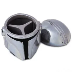 Hallmark Star Wars: The Mandalorian™ Helmet Sculpted Ceramic Caddy -Hallmark popular shop Star Wars Mandalorian Sculpted Helmet Ceramic Jar 1SHP2163 03