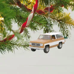 Hallmark All-American Trucks 1973 Chevrolet® Blazer® 2023 Metal Ornament 9 Hallmark All-American Trucks 1973 Chevrolet® Blazer® 2023 Metal Ornament -Hallmark popular shop Vintage Chevy Blazer Truck Keepsake Ornament 2199QXR8159 02