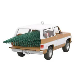 Hallmark All-American Trucks 1973 Chevrolet® Blazer® 2023 Metal Ornament 13 Hallmark All-American Trucks 1973 Chevrolet® Blazer® 2023 Metal Ornament -Hallmark popular shop Vintage Chevy Blazer Truck Keepsake Ornament 2199QXR8159 06